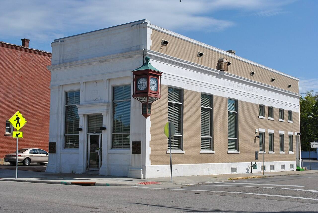 The Pataskala Banking Company building